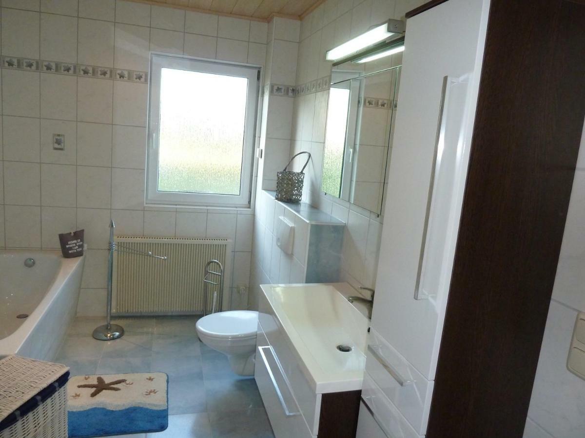 Romantisches Ferienhaus Boddenblick Mit Sauna Pruchten Luaran gambar